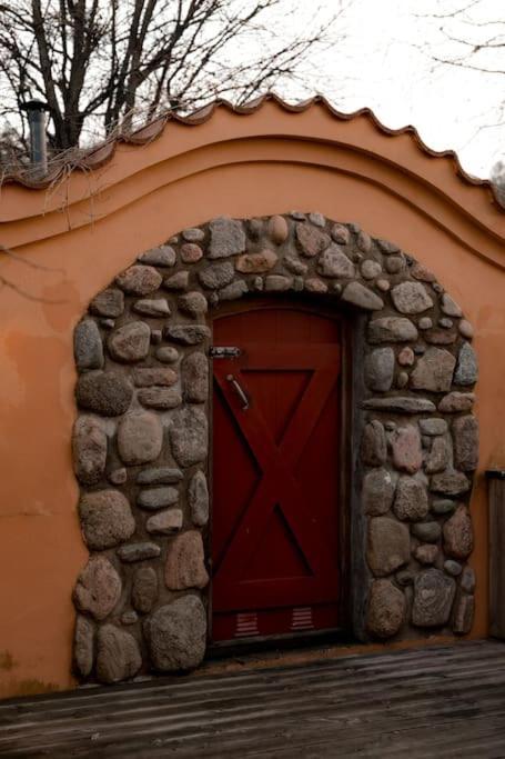 New And Cosy Apartment On A Farm Кунгсбака Екстериор снимка